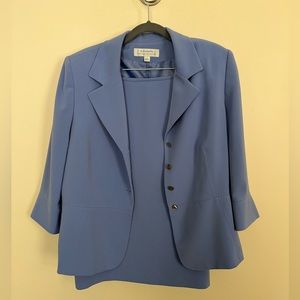 Tahari ASL size 14 Periwinkle 2piece Skirt Suit in Excellent Condition